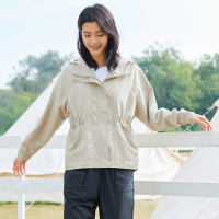 探路者 旅行外套 22春夏新款户外运动舒适透气女式户外休闲风衣收腰休闲连帽外套