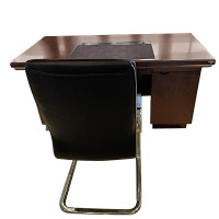 巨高中式办公桌椅