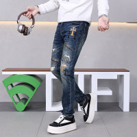 JEEP SPIRIT秋冬新款牛仔裤男刺绣破洞欧货修身小脚裤蓝色裤子男裤子