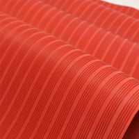 鲸轩 JYDD102 红色条纹防滑地垫 1.75m*10m(计价单位:卷)红色