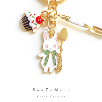 可爱卡通贪吃小兔钥匙扣挂饰创意勺子叉子兔包包AirPods挂件饰品