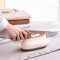 荣事达(Royalstar)挂烫机 手持电熨斗 小型便携式旅行手持熨烫机家用烫衣服宿舍蒸汽电熨斗RS-YD1051
