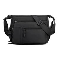 稳帆甄选 简约时尚挎包 82033/个