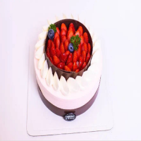 乳脂蛋糕草莓盛典