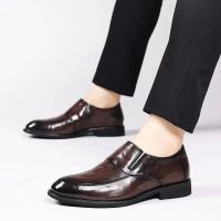奥康[真皮牛皮]新款真皮韩版潮流英伦尖头高端软底商务皮鞋男鞋透气