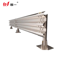 围一 波形护栏 三波 米