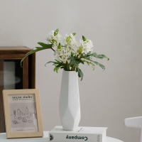 三维工匠北欧简约白色创意陶瓷花瓶客厅鲜花干花摆件装饰家居餐桌插花花器