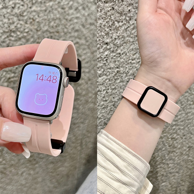 适用苹果手表Applewatch9/8替换手表带磁吸方扣硅胶3139