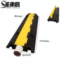圣承启 道路缓冲带 中一个