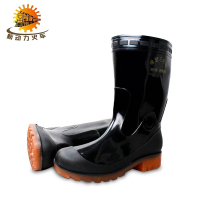 新动力火车 中筒靴 尺码36-45 单位:双