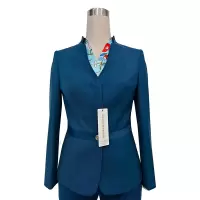 泛为 女外套 定制 件