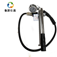 鲁源仕通/手动液压式注油器带压力表 LY-300套