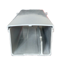 区南 电缆槽 300*200mm隔离型 米