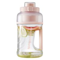 摩飞榨汁机1L便携式运动榨汁杯无线充电随行杯落樱粉MR9802