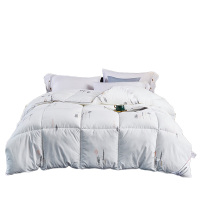 天琴被子200*230cm蓬松柔软质地细腻轻盈保暖TQ-B036