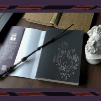 [M]紫与黑 K.J.帕克短篇小说集-9787536496101