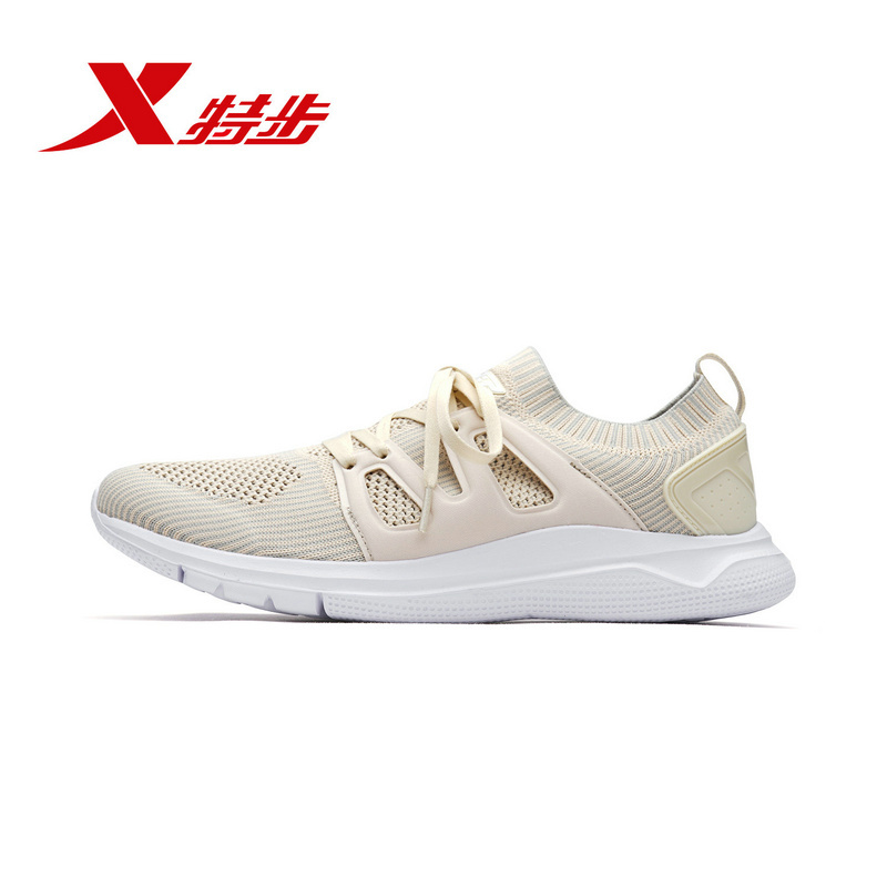 特步(Xtep)男子2018新款男士网面透气减震防滑橡胶轻便跑步鞋982219119577