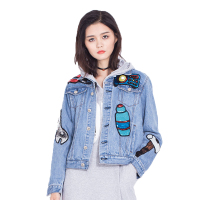 女款翻领贴布绣牛仔外套