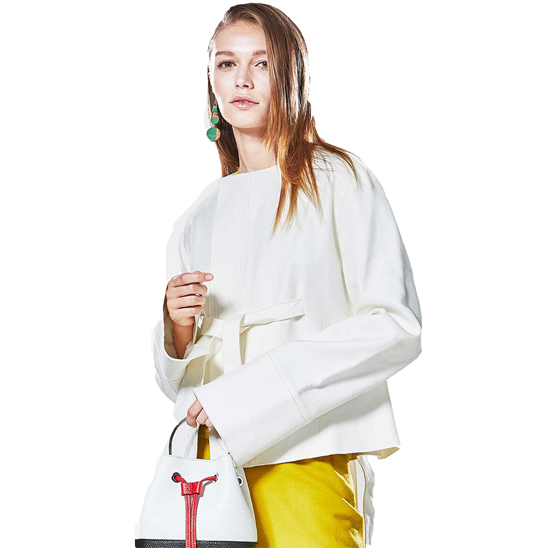 CBI013BS50简约大方飘带装饰常规款棉外套