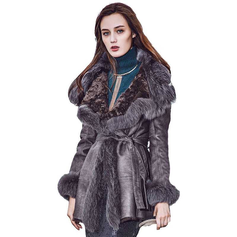 CDQ002HS48时尚银狐毛领收腰款羊羔皮毛一体外套