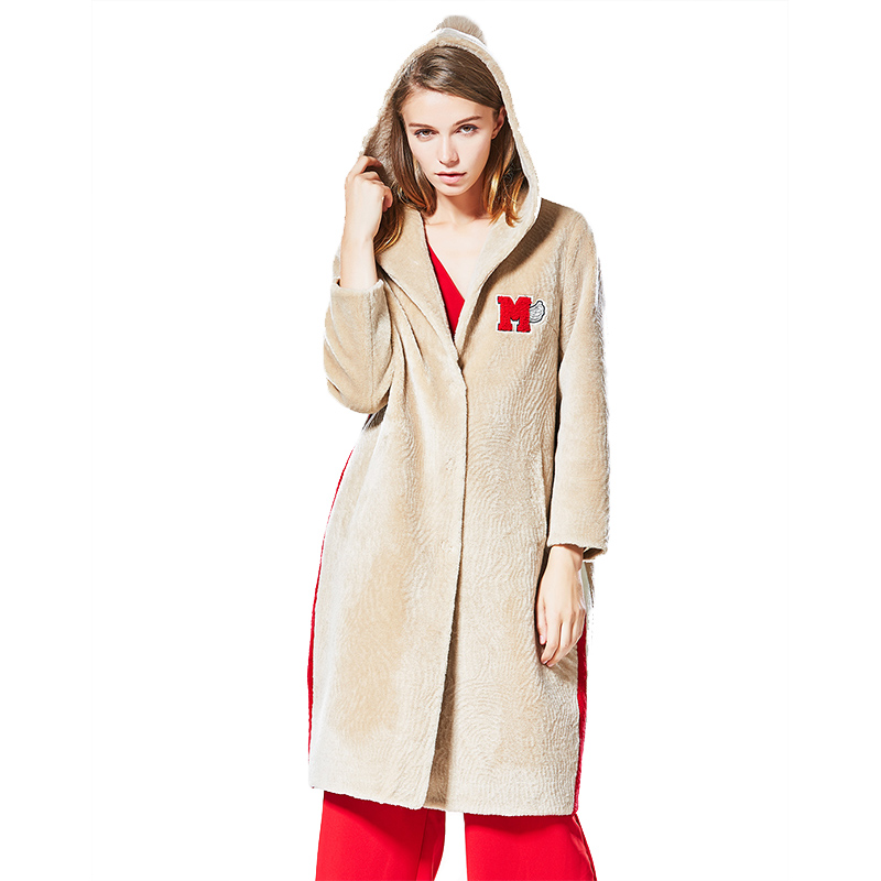 CQY069KQ运动休闲字母贴布连帽中长款羊毛外套