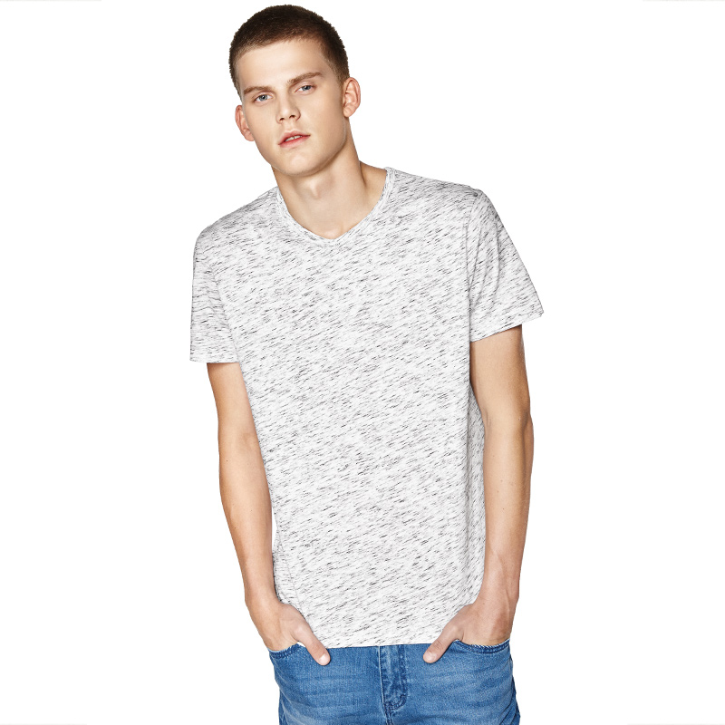 以纯线上品牌a21 2017夏装新款短袖T恤男简约舒适百搭v领短袖衫4721330151