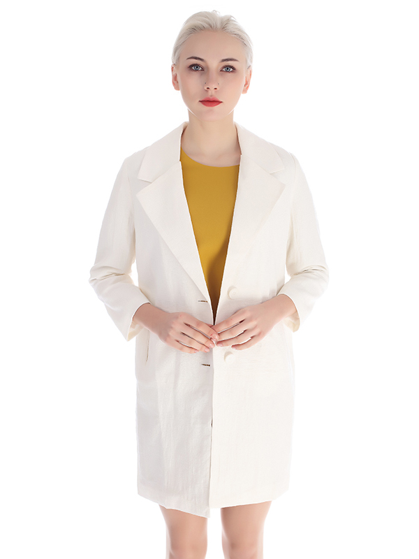 A&D女装简洁翻领九分袖宽松风衣