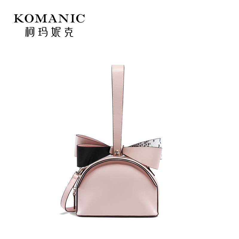 柯玛妮克 2018四季新款蝴蝶饰女包 牛皮斜挎包单肩包手提包