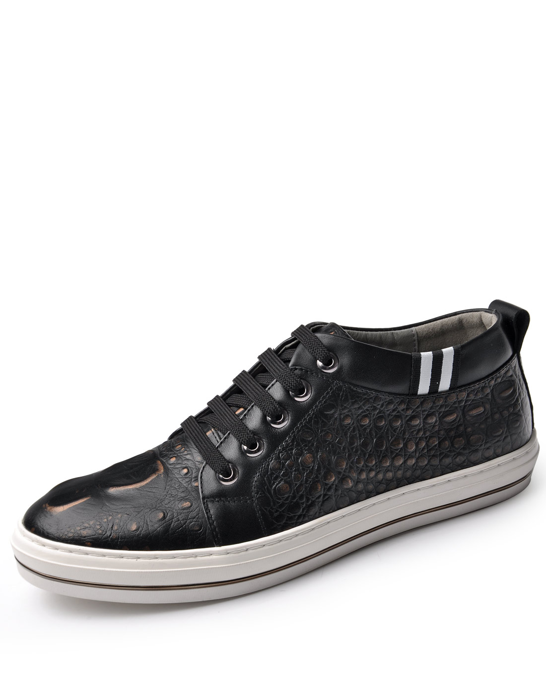 潮流真皮打蜡头层牛皮潮流系带休闲男板鞋男休闲鞋男鞋子潮鞋