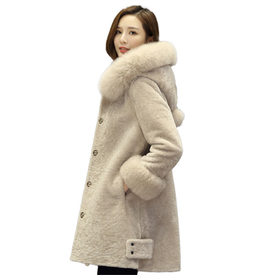 兰奥2017冬季新品 羊皮毛一体外套女 狐狸毛领羊剪绒皮草大衣