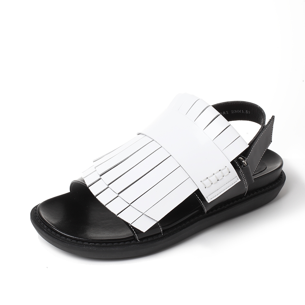 Tata/他她夏季黑/白牛皮简约罗马风流苏休闲女皮凉鞋2DP91BL7