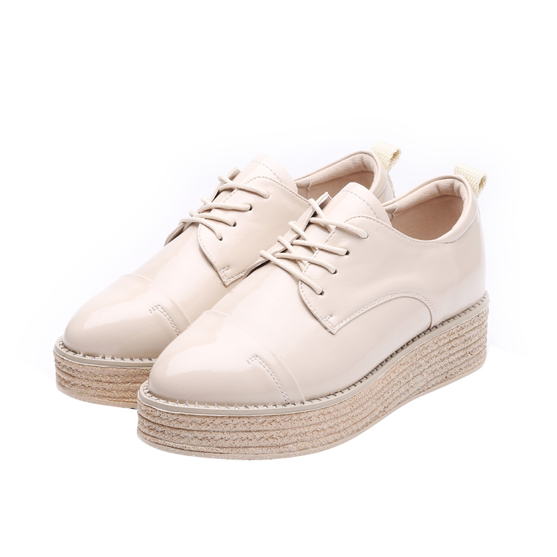 柏丽卡厚底英伦风布洛克单鞋2018春季新款松糕底小皮鞋休闲鞋子女