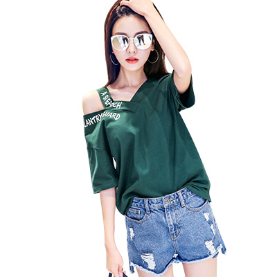 韩都衣舍2018韩版女装夏装新款V领上衣露肩短袖T恤AA10696玎