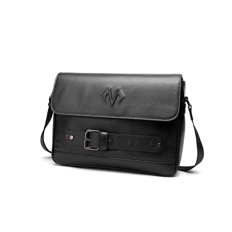 BABAMA单肩包男头层牛皮时尚街拍单肩斜挎包 黑色907009101