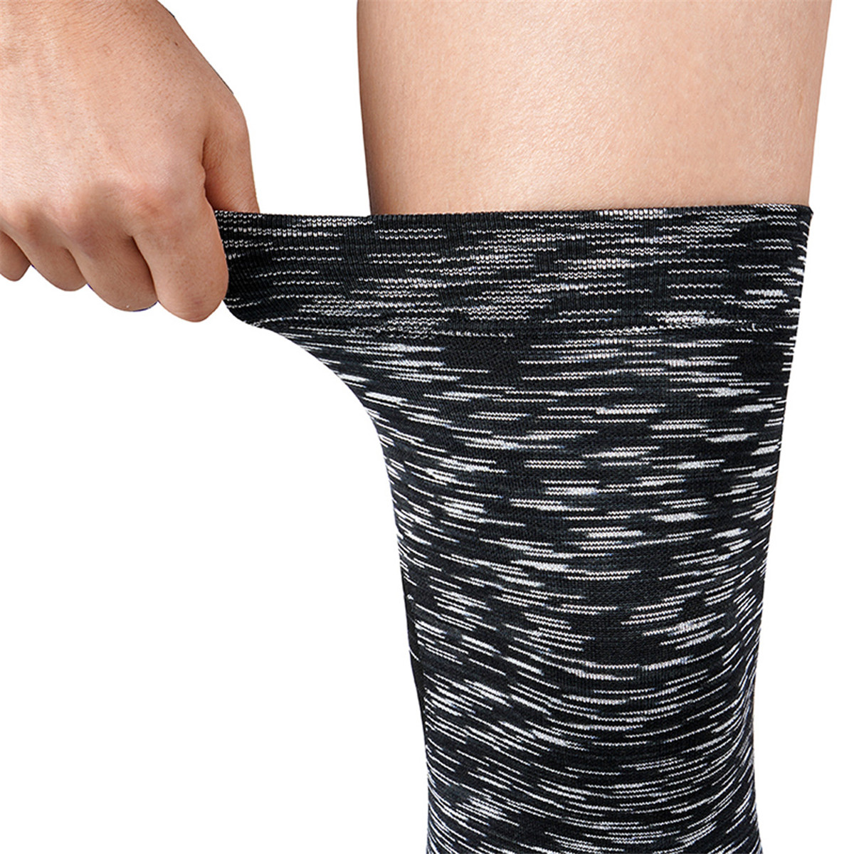 狂迷kuangmi跑步护膝男女羽毛球足球运动登山吸湿排汗护具段彩压缩护膝(单只装)（黑色）
