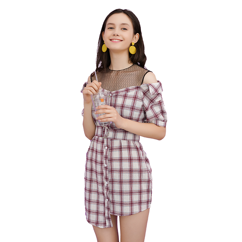 2018夏季新品女装收腰显瘦网纱短袖不规则格子一字肩长款衬衫女