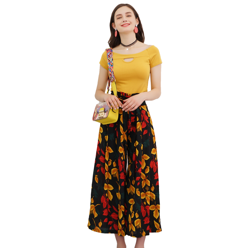 依尚街区套装修身显瘦纯色圆领短袖T恤上衣直筒花色高腰系带阔腿裤两件套