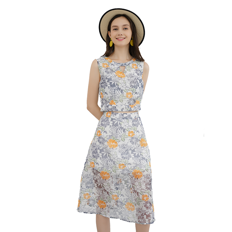 套装女夏2018新款时尚碎花圆领无袖镂空韩范上衣花色a字裙两件套