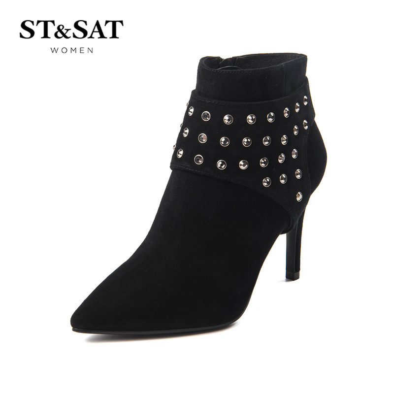St&Sat/星期六羊反绒尖头铆钉高跟优雅通勤短靴女鞋SS64117053