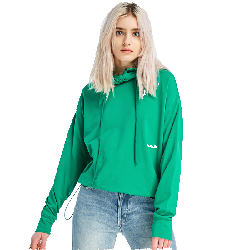 UNIFREE 2018秋装新款女装连帽宽松短款小领巾纯棉卫衣UH181A003