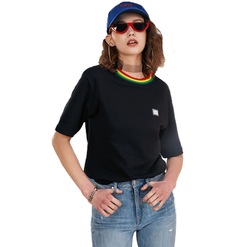 UNIFREE 18年夏新款彩虹织带圆领字母小标宽松短袖T恤女UH182G075