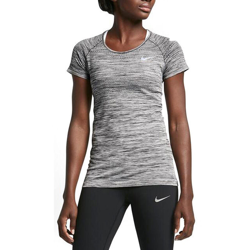 耐克（NIKE）女款运动春季跑步训练运动针织衫短袖T恤831499