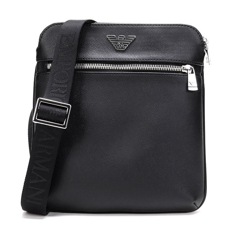 EMPORIO ARMANI 阿玛尼 男士人造革单肩斜挎包 Y4M185 YLA0E