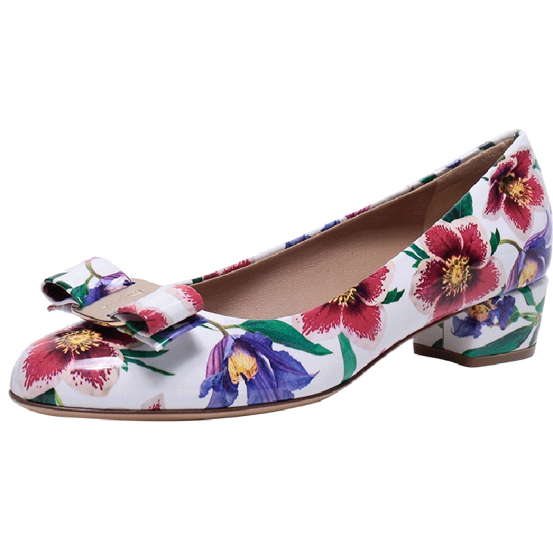 Salvatore Ferragamo 萨瓦托·菲拉格慕 女士光面牛皮粗跟鞋 0688977 C