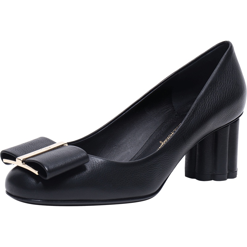 Salvatore Ferragamo 萨瓦托·菲拉格慕 女士牛皮花朵造型高跟鞋 0680013