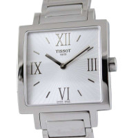 TISSOT 天梭 时尚系列石英女表 T034.309.11.033.00 全球联保