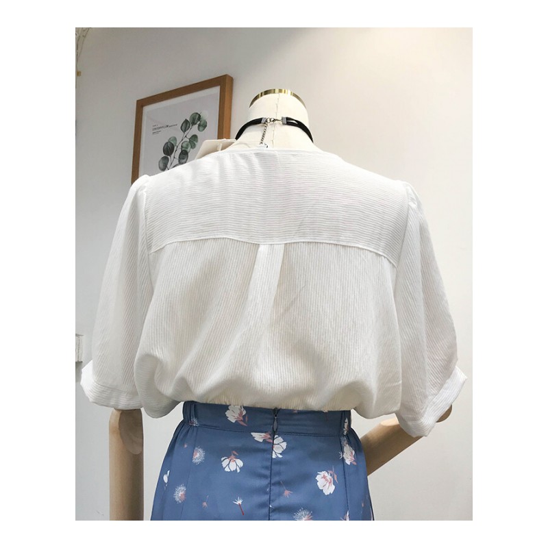 韩国2018夏装时尚半开领条纹衬衫女显瘦白色短袖上衣 白色 均码