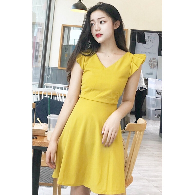 夏季韩版修身显瘦V领小心机木耳边后背绑带无袖连衣裙女