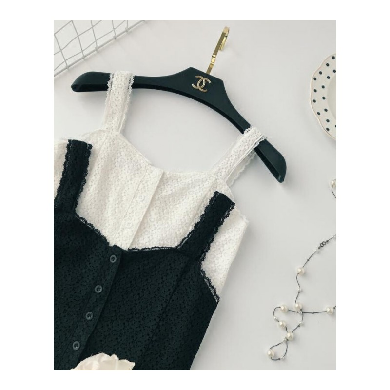 2018夏装新欧美风简单时尚性感V领无袖纽扣带露腰短款上衣背心白色均码