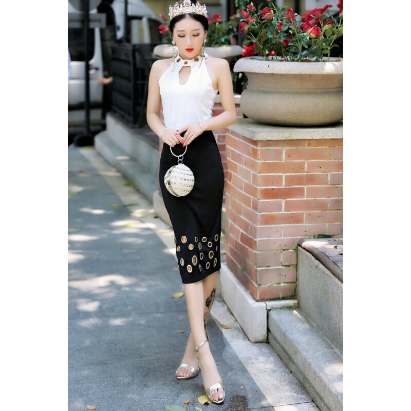 2018夏装新款名媛时尚小香风胸前镂空上衣+高腰个性半身裙套装女白色均码